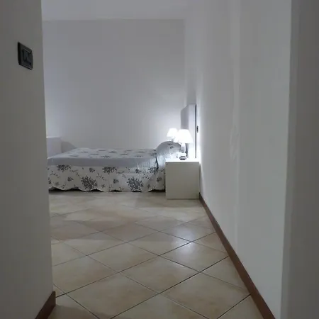 Residenza Ugo Bassi Болонья