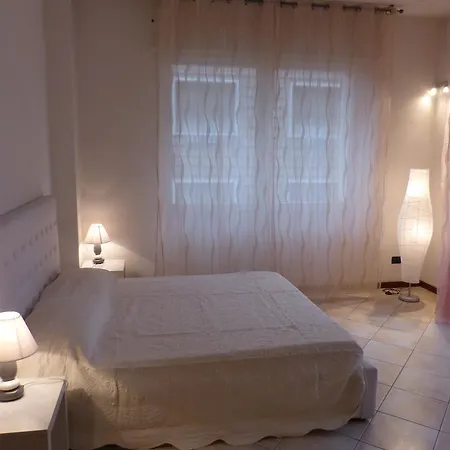 Апартаменты Residenza Ugo Bassi Болонья