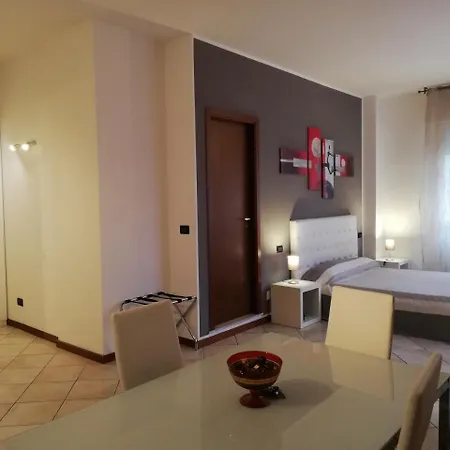 Residenza Ugo Bassi Апартаменты Болонья