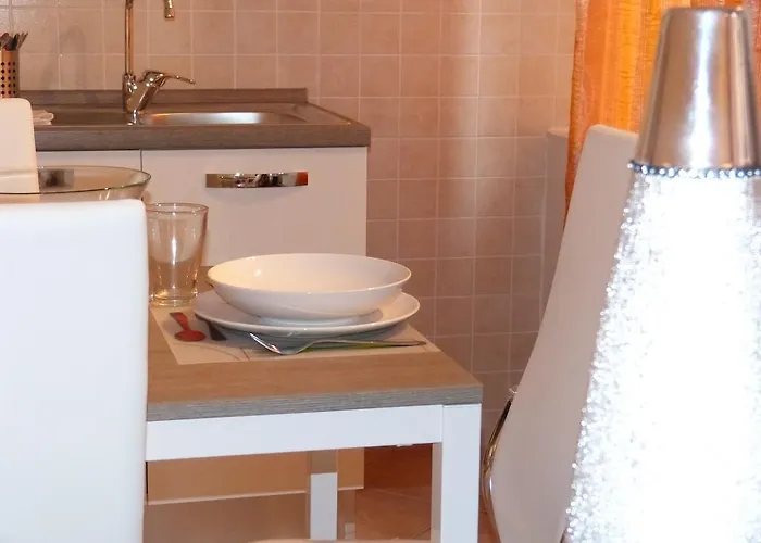 Residenza Ugo Bassi Apartamento *