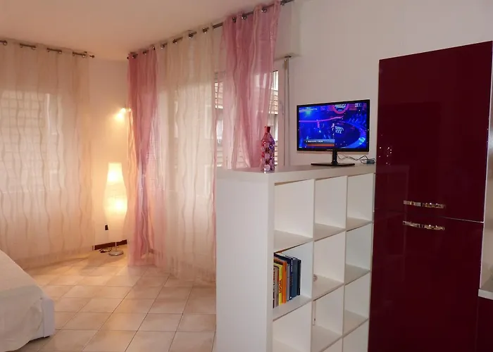 Апартаменты Residenza Ugo Bassi Болонья