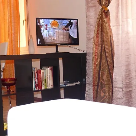 Residenza Ugo Bassi * Болонья