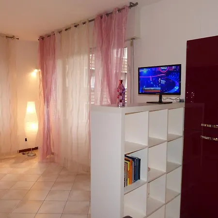 Апартаменты Residenza Ugo Bassi Болонья