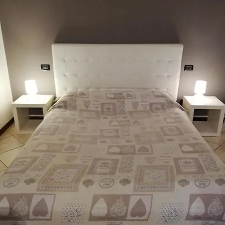 Apartament Residenza Ugo Bassi *