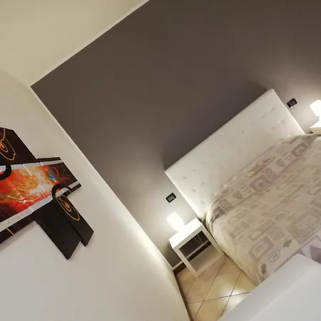 Residenza Ugo Bassi Болонья