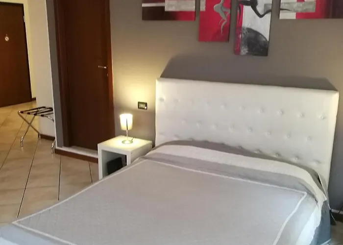 Apartament Residenza Ugo Bassi Bolonia